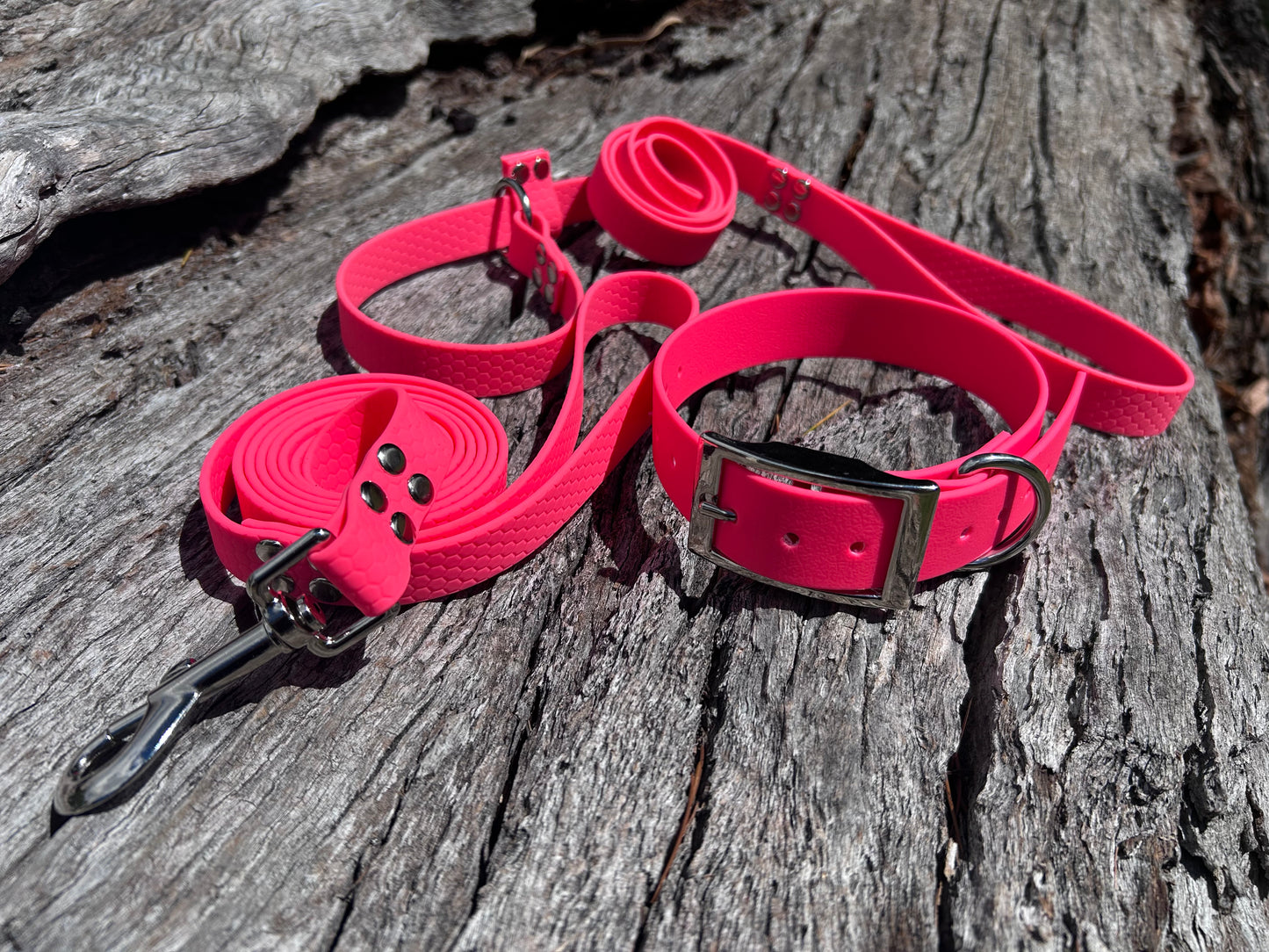 Waterproof Dog Kennel Bundle – Collar Lead and Slip Lead Set | Save 10% Multi-Dog Pack